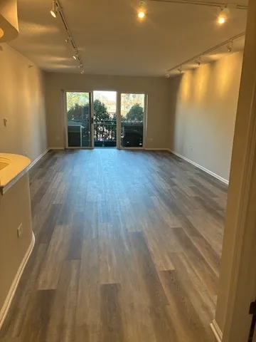 $335,700 | 5 West Central Road, Unit 201, Mount Prospect, IL 60056