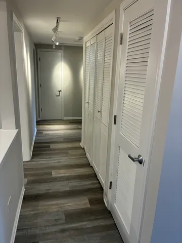 $335,700 | 5 West Central Road, Unit 201, Mount Prospect, IL 60056