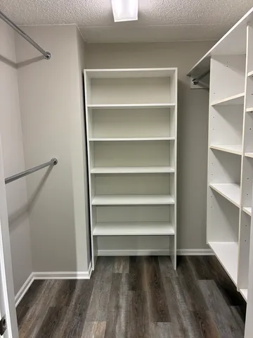 $335,700 | 5 West Central Road, Unit 201, Mount Prospect, IL 60056