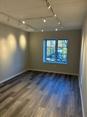 $335,700 | 5 West Central Road, Unit 201, Mount Prospect, IL 60056