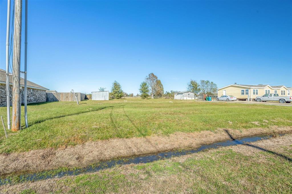 2824 Southern Ridge Road Lake Charles, LA 70607 - Photo 3 of 7