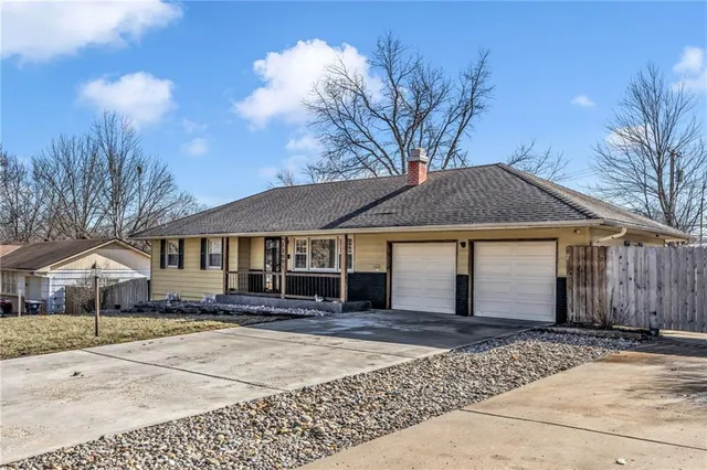 $270,000 | 13001 East 54th Terrace, Kansas City, MO 64133