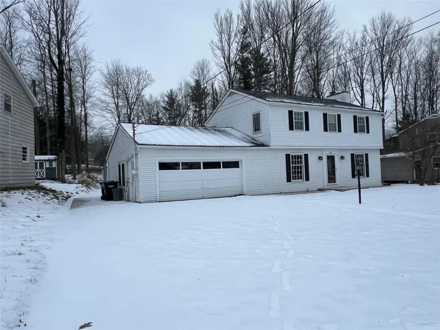 $3,000 | 2444 Rhonda Drive, Vestal, NY 13850