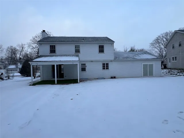 $3,000 | 2444 Rhonda Drive, Vestal, NY 13850