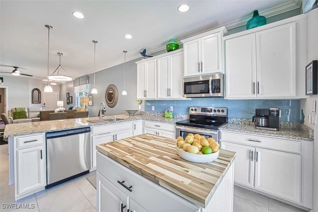 2130 Summersweet Drive Alva, FL 33920 - Photo 17 of 35