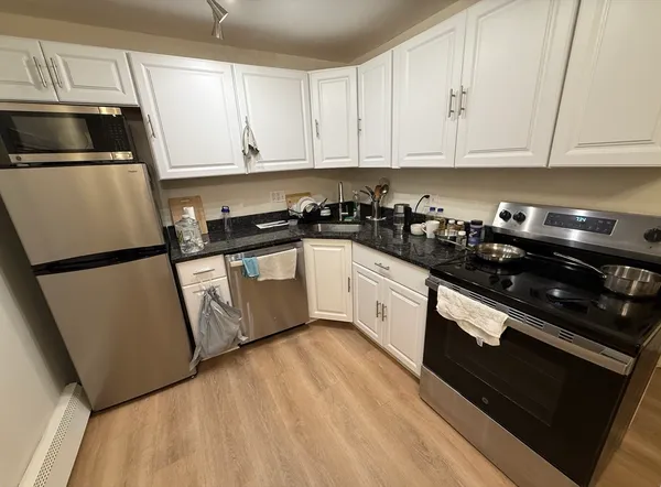 $1,800 | 16 Everett Avenue, Unit GD, Boston, MA 02125