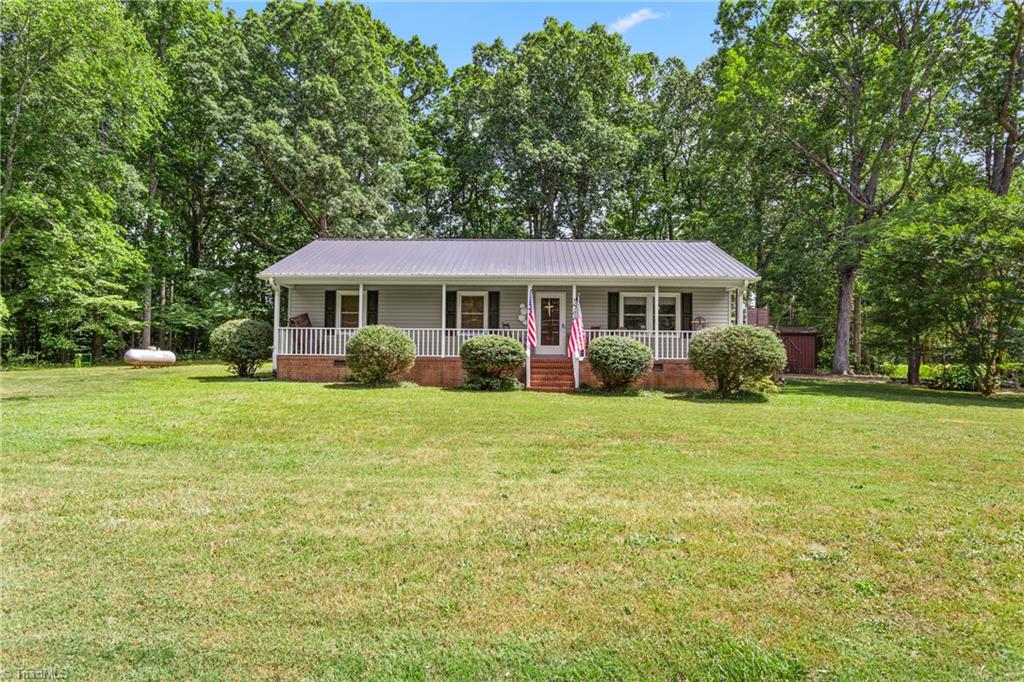 1748 Gerringer Mill Road Burlington, NC 27217 - Photo 1 of 29 Gallery Image 1