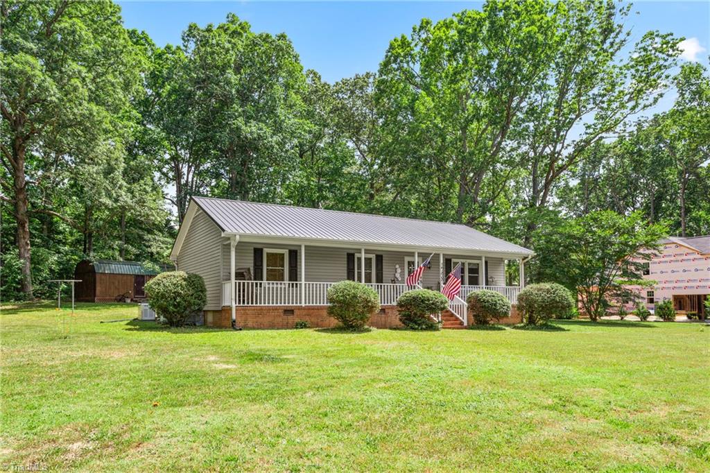 1748 Gerringer Mill Road Burlington, NC 27217 - Photo 2 of 29 Gallery Image 2