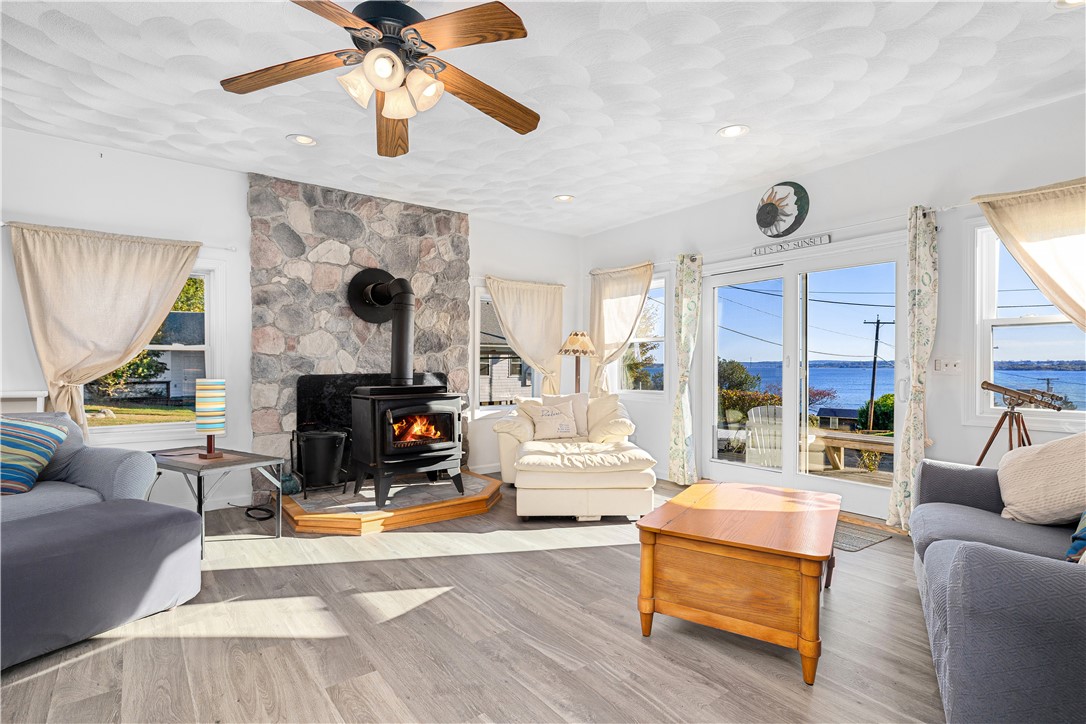 34 Pier Road Portsmouth, RI 02872 - Photo 1 of 45 Gallery Image 1