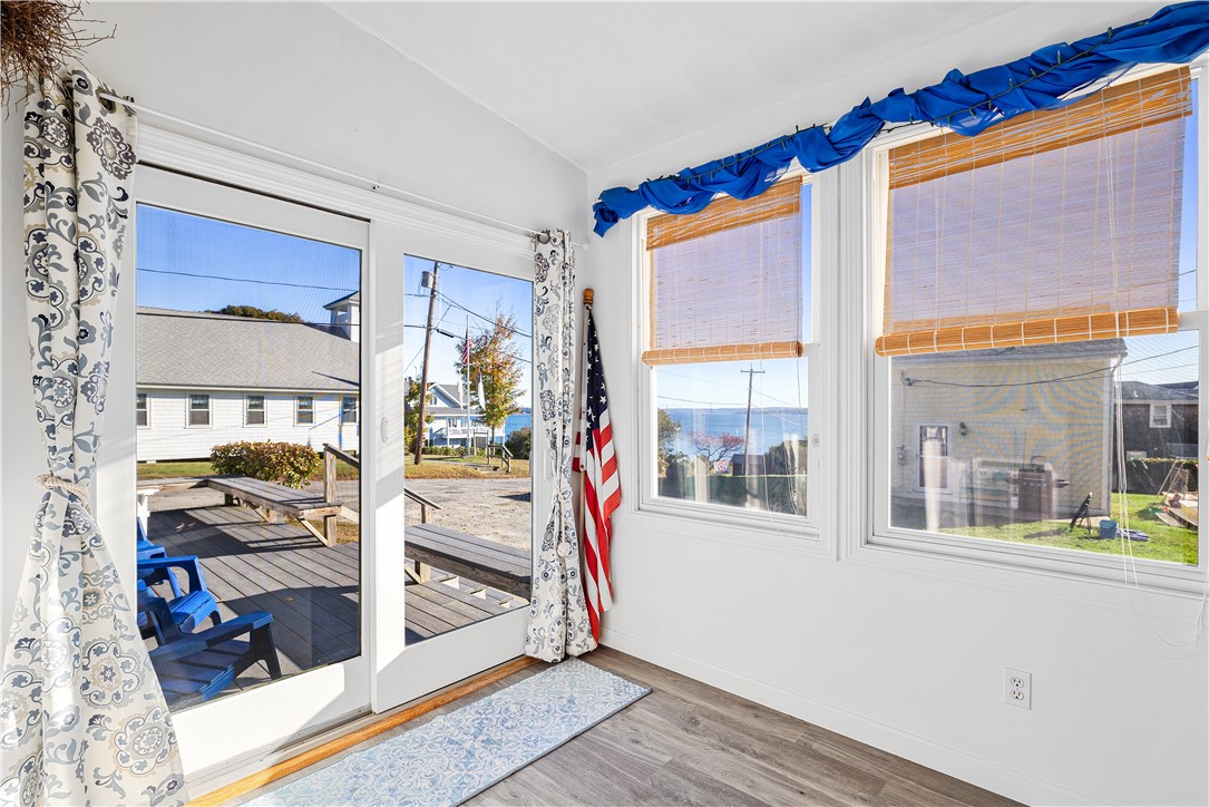 34 Pier Road Portsmouth, RI 02872 - Photo 17 of 45 Gallery Image 17