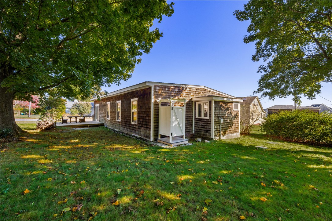 34 Pier Road Portsmouth, RI 02872 - Photo 33 of 45 Gallery Image 33
