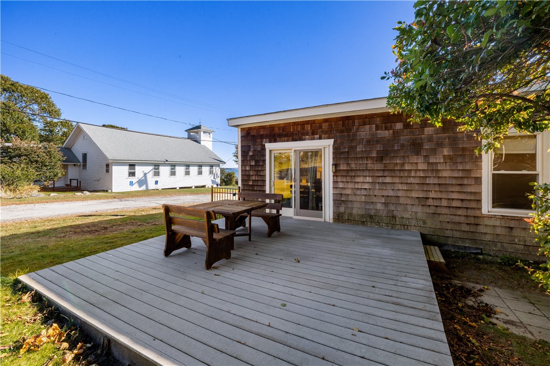 34 Pier Road Portsmouth, RI 02872 - Photo 35 of 45 Gallery Image 35