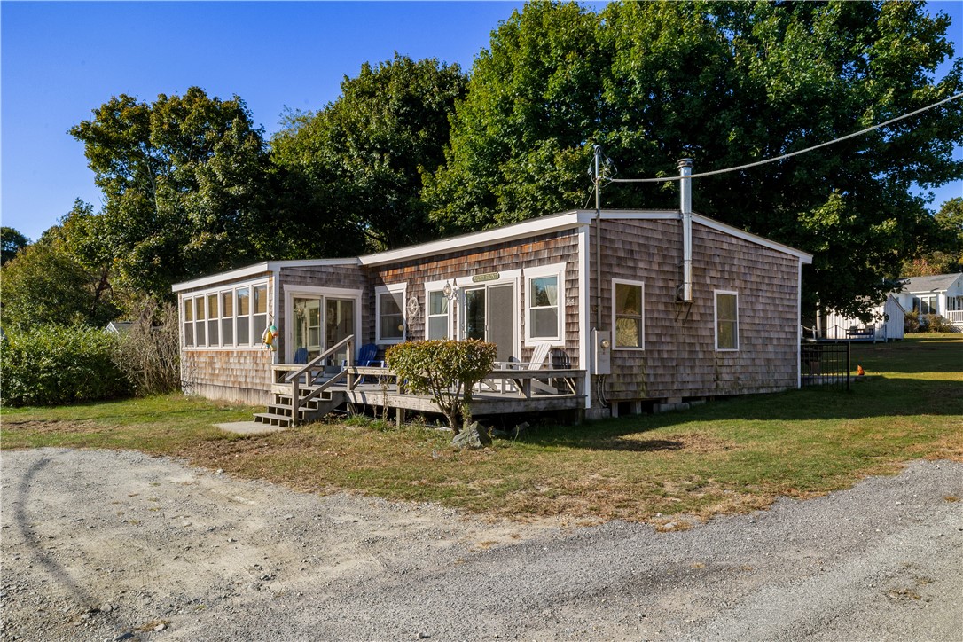 34 Pier Road Portsmouth, RI 02872 - Photo 38 of 45 Gallery Image 38