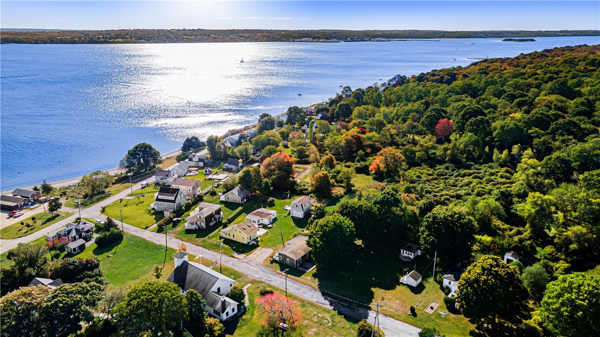 34 Pier Road Portsmouth, RI 02872 - Photo 42 of 45 Gallery Image 42