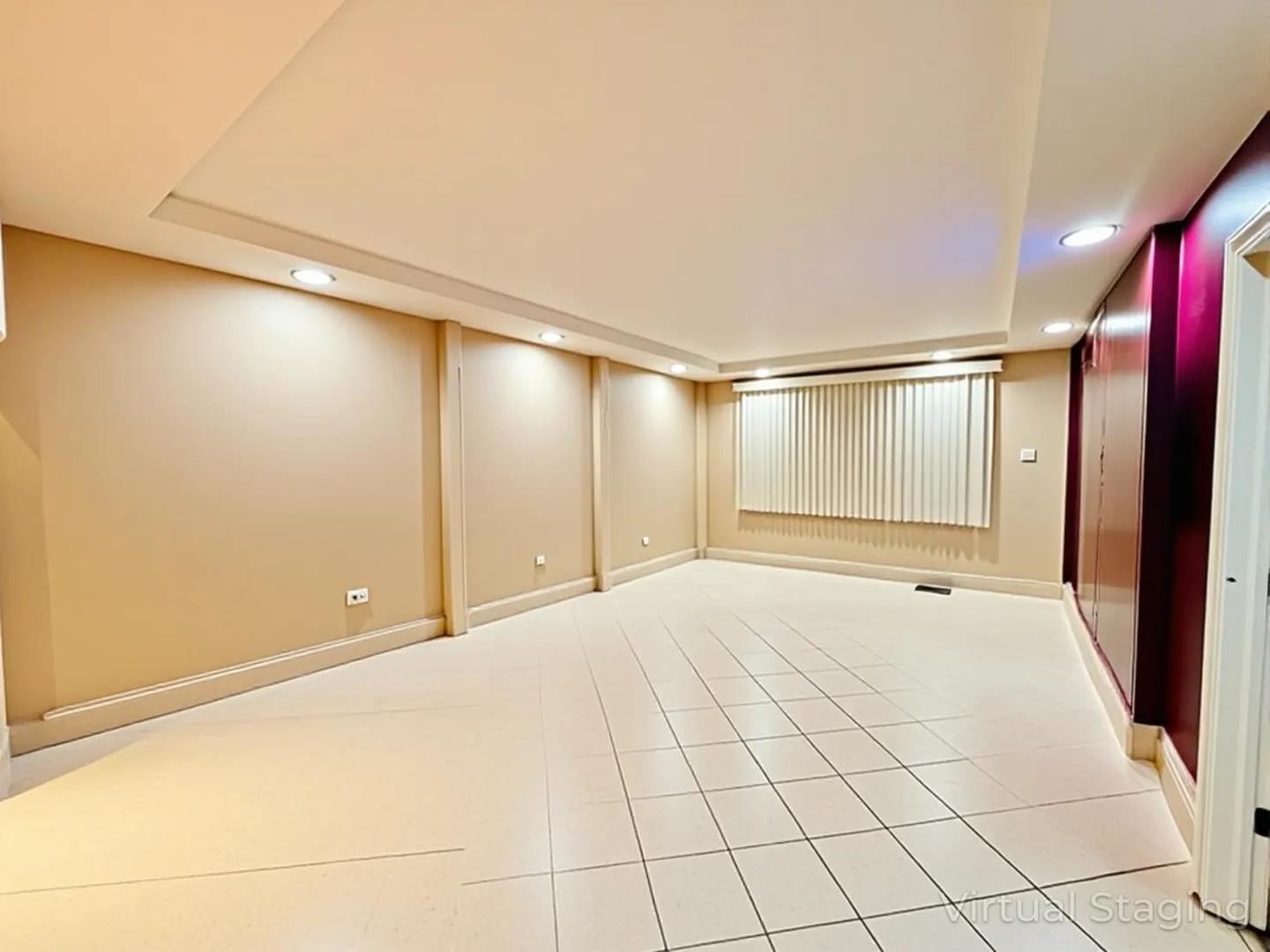 5542 South Nottingham Avenue Chicago, IL 60638 - Photo 18 of 39 a view of an empty room