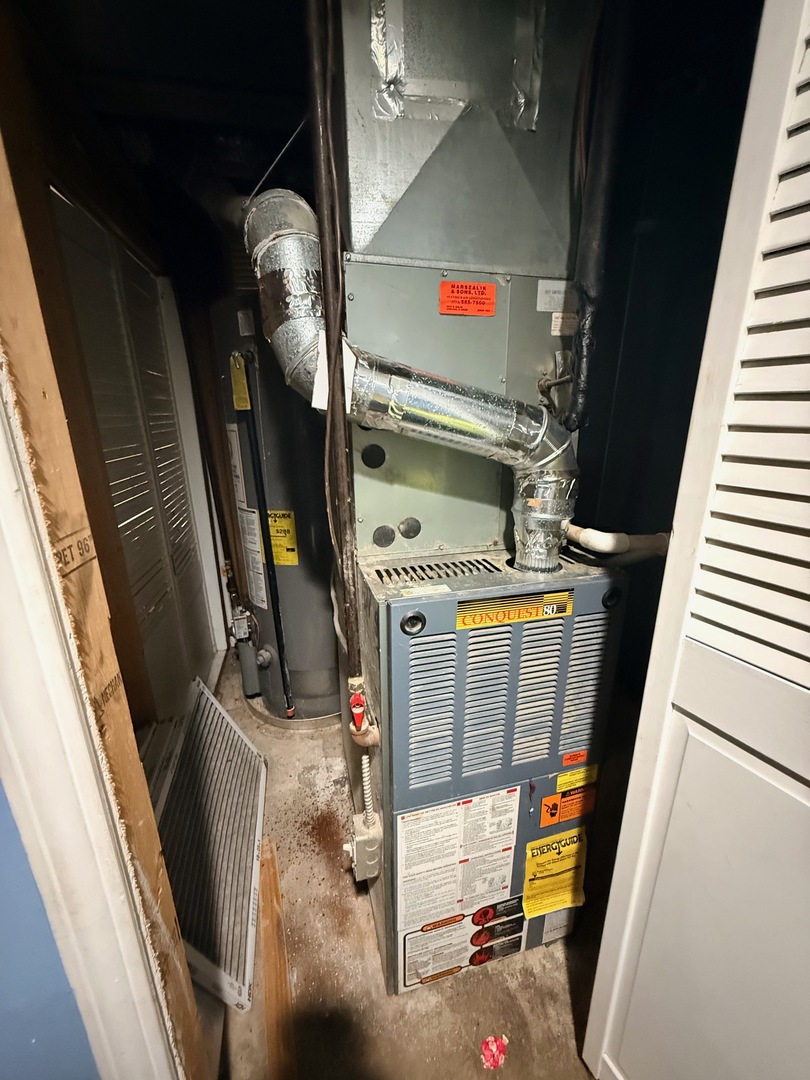 5542 South Nottingham Avenue Chicago, IL 60638 - Photo 39 of 39 a view of washer and dryer
