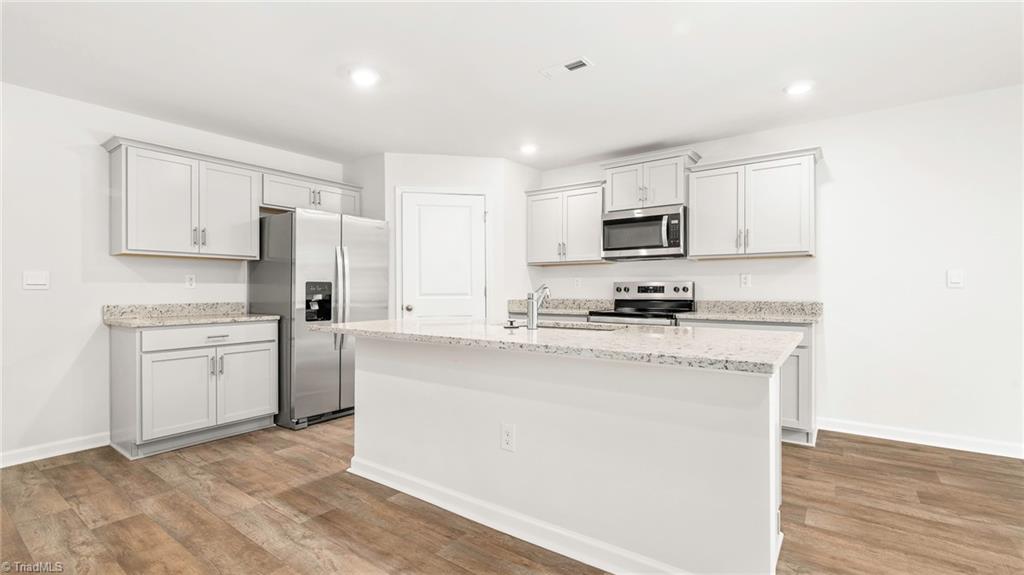 152 Pinhook Drive Lexington, NC 27295 - Photo 5 of 25 *Photos are of model home and are for representational purposes only