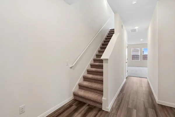 $1,900 | 513 Thistle Lane, Maxwell, TX 78656