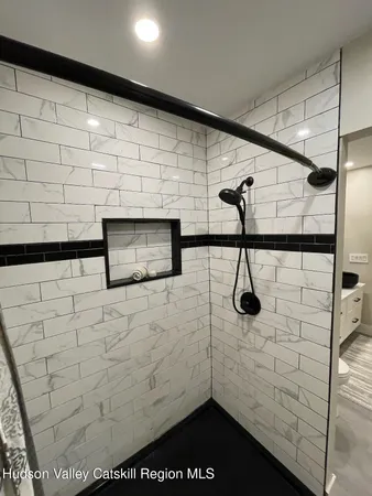 $2,800 | 204 Village Court, Kingston, NY 12401