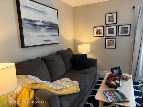 $2,800 | 204 Village Court, Kingston, NY 12401