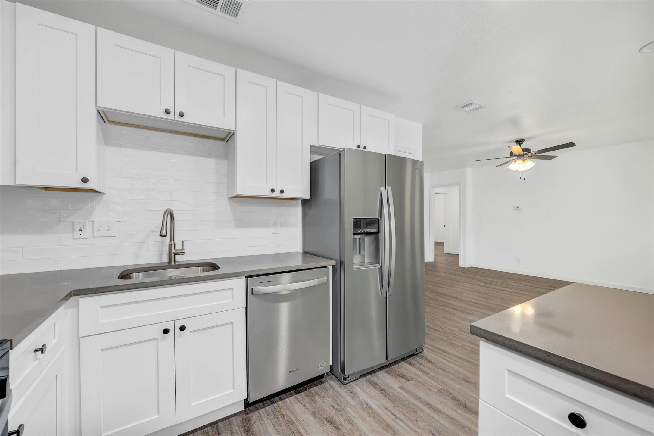 6506 King George Drive Austin, TX 78745 - Photo 10 of 21