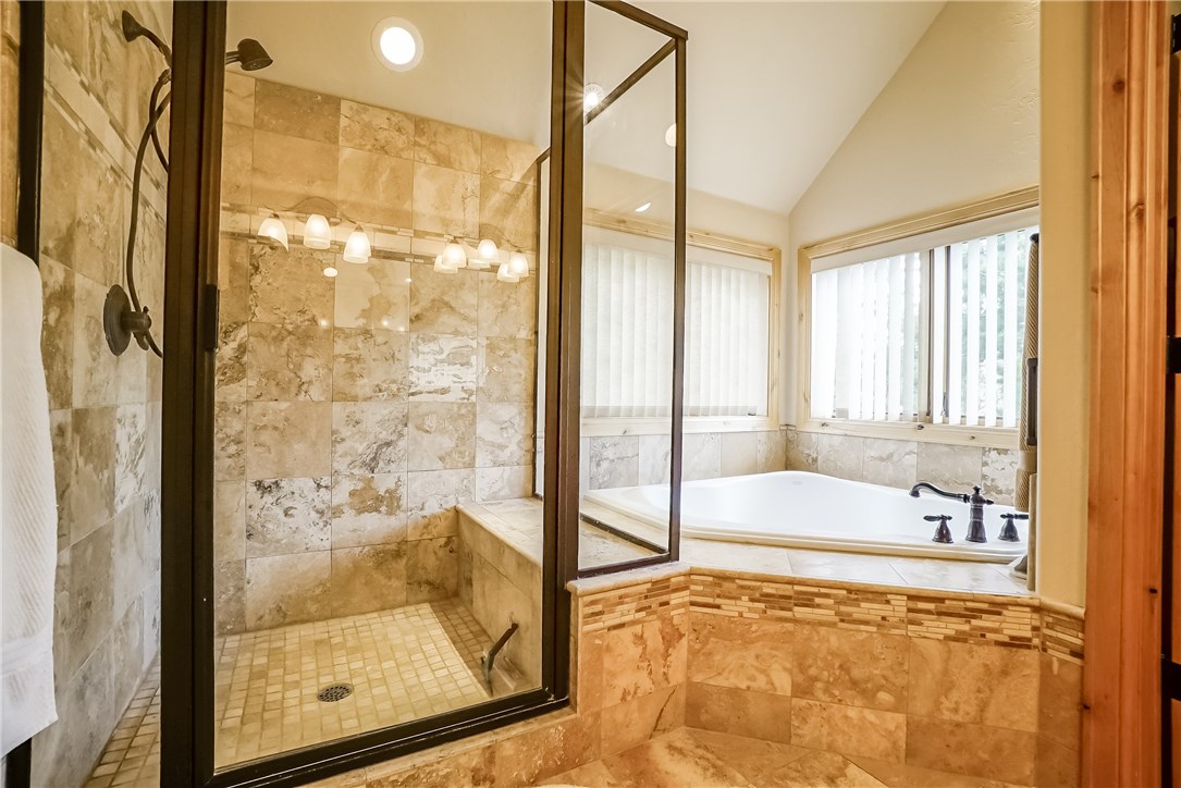 1764 Red Hawk Road Silverthorne, CO 80498 - Photo 16 of 29 Gallery Image 16