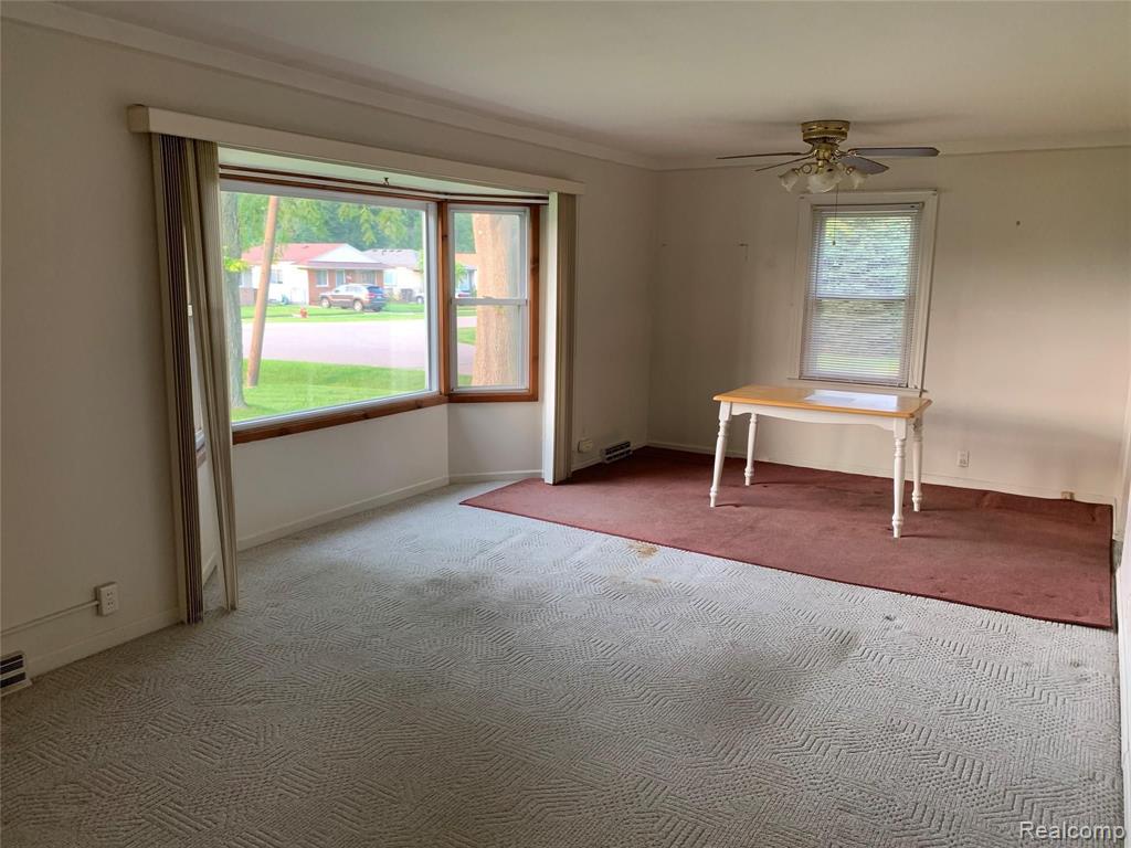 23815 Superior Road Taylor, MI 48180 - Photo 7 of 33