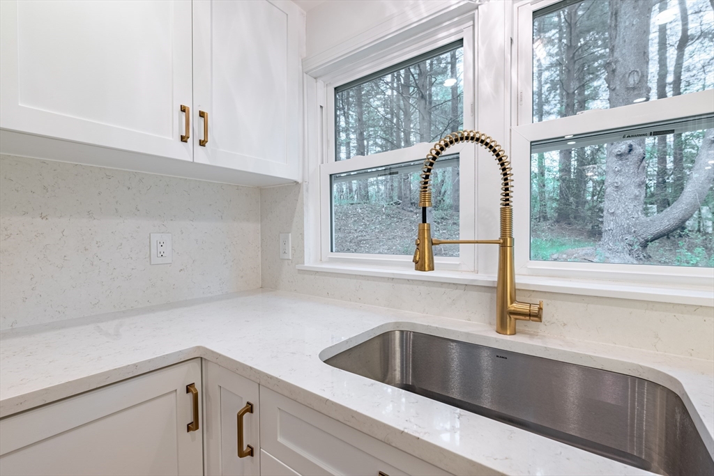 9 Bridge Street Medfield, MA 02052 - Photo 11 of 34
