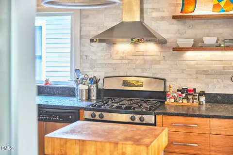 $975,000 | 317 Pell Street, Raleigh, NC 27604