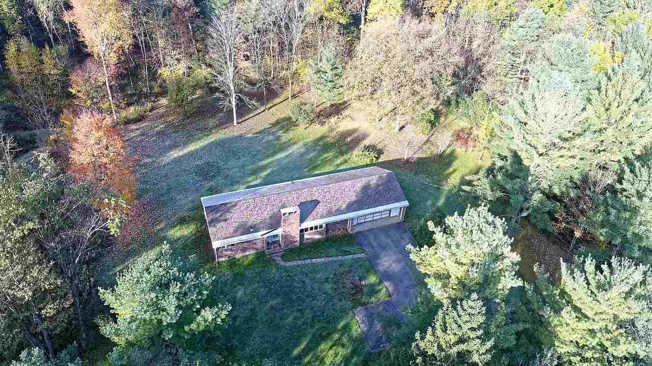 213 Scotch Bush Road Ballston, NY 12027 - Photo 5 of 39 Photo 5