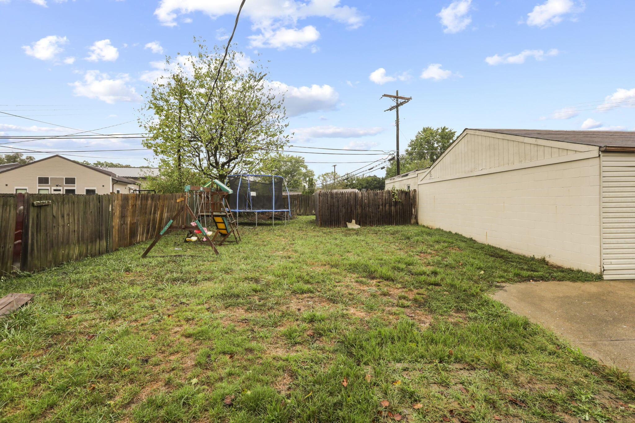 3267 Faycrest Road Columbus, OH 43232 - Photo 27 of 30 Backyard 6