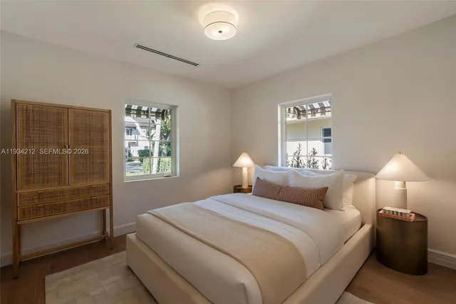 $3,250,000 | 720 Madeira Avenue, Coral Gables, FL 33134