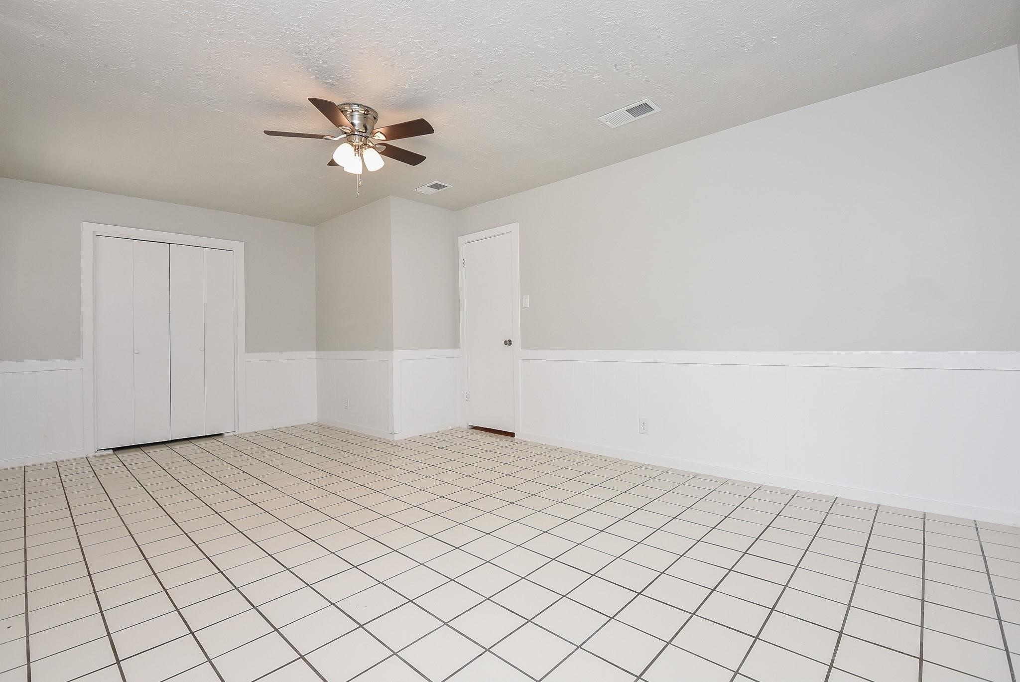 12713 Roy Harris Loop Conroe, TX 77306 - Photo 16 of 41