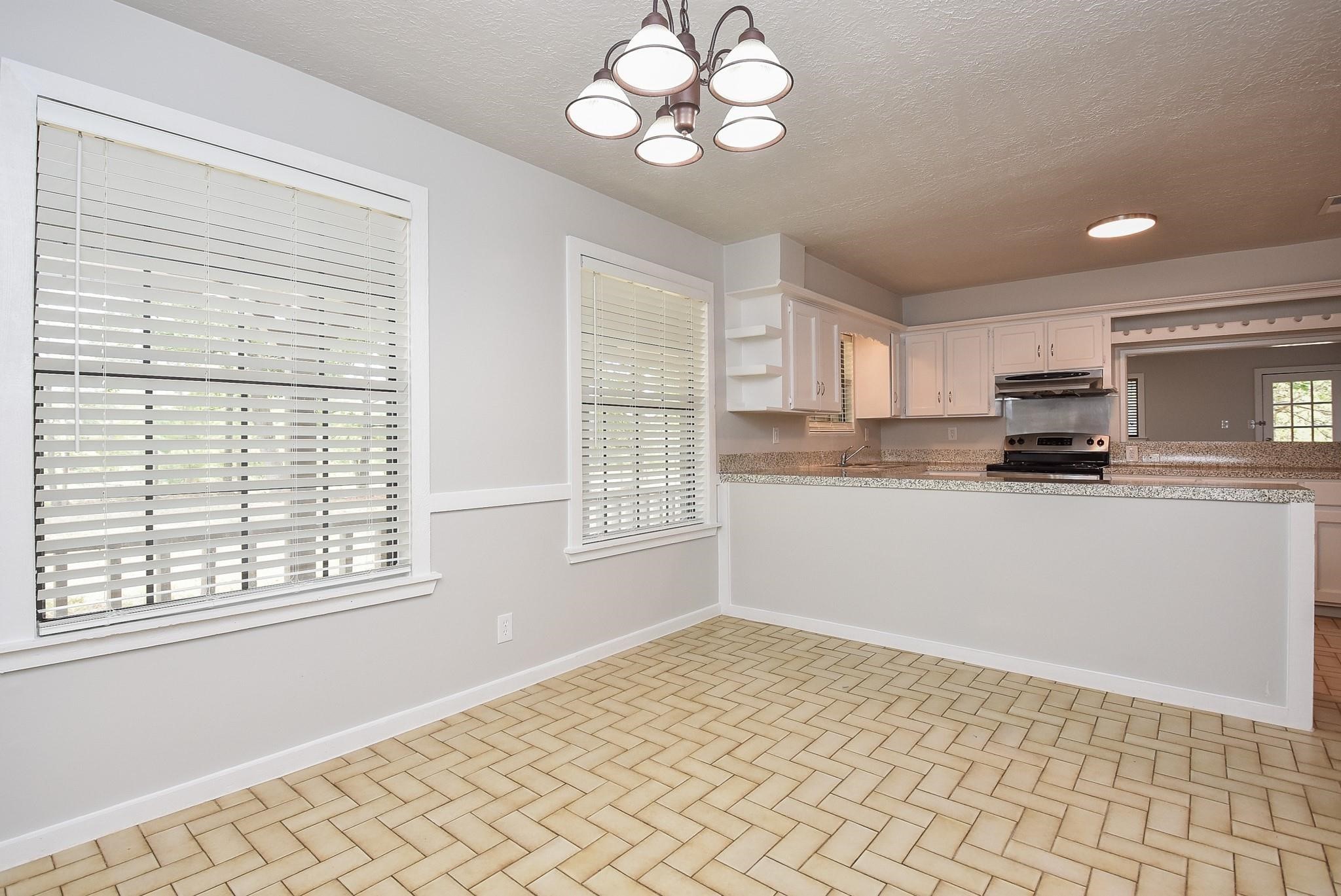 12713 Roy Harris Loop Conroe, TX 77306 - Photo 27 of 41