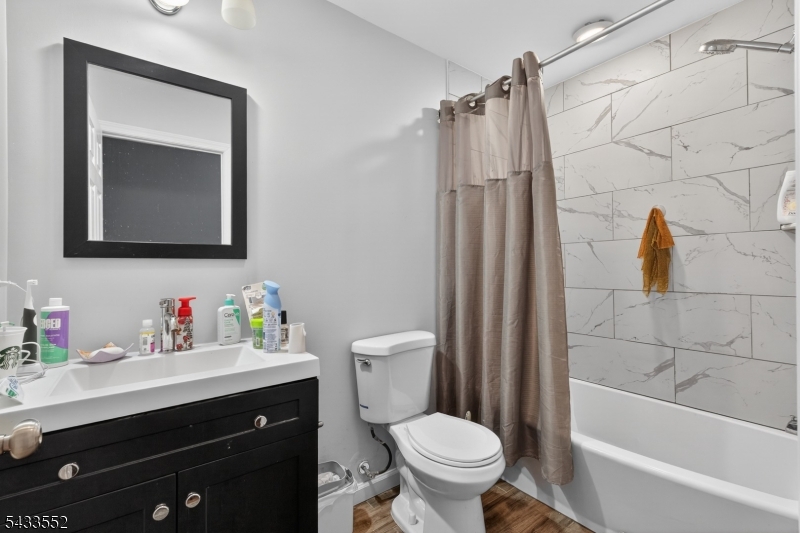 1231 Union Street Linden, NJ 07036 - Photo 28 of 32