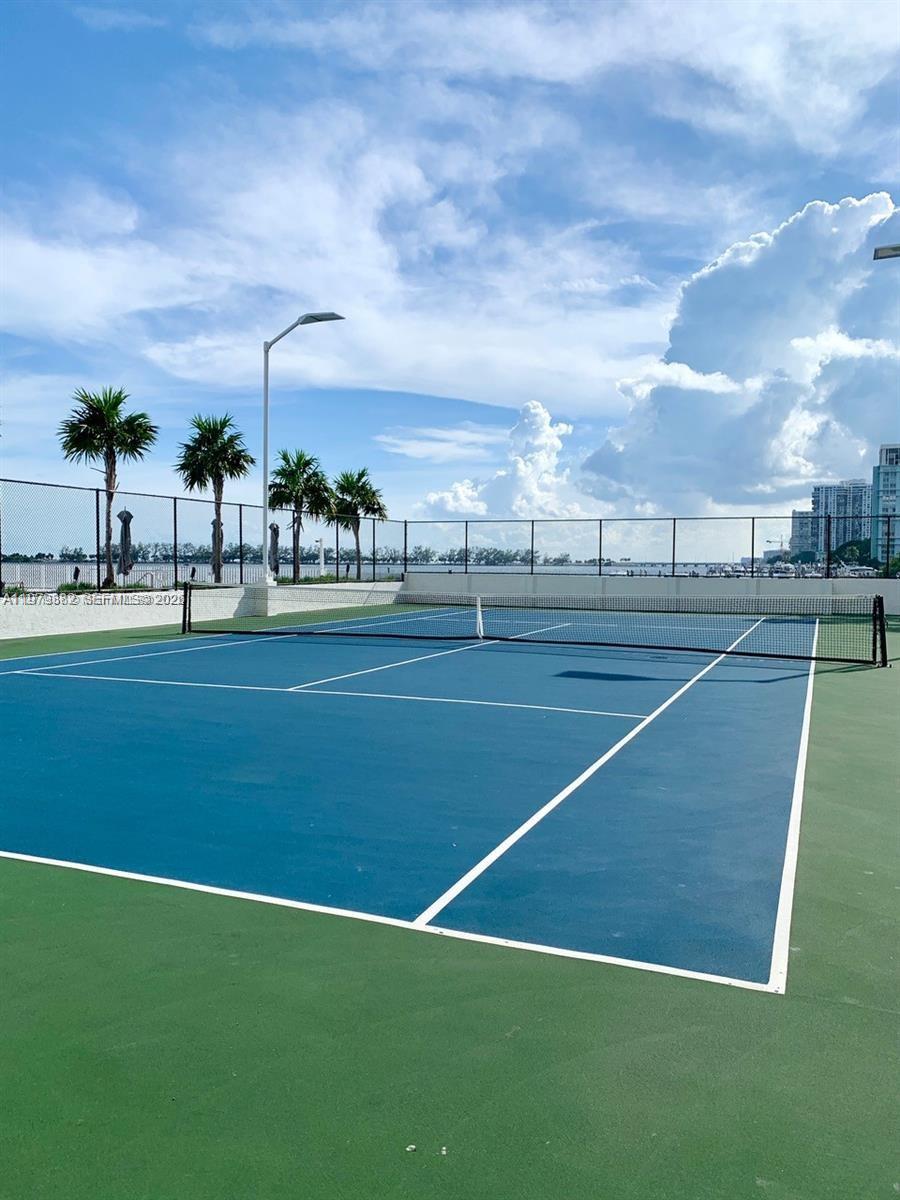 200 Southeast 15th Road, Unit 3J Miami, FL 33129 - Photo 25 of 39