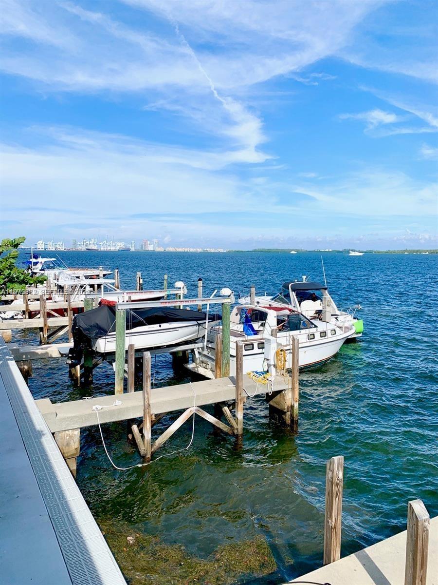 200 Southeast 15th Road, Unit 3J Miami, FL 33129 - Photo 29 of 39