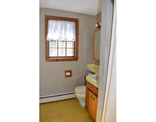 43 Bradford Road Hanover, MA 02339 - Photo 9 of 11 Gallery Image 9
