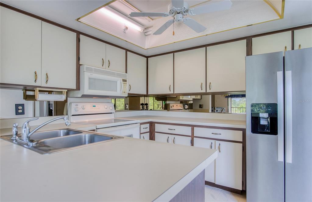 700 Starkey Road, Unit 1145 Largo, FL 33771 - Photo 5 of 63