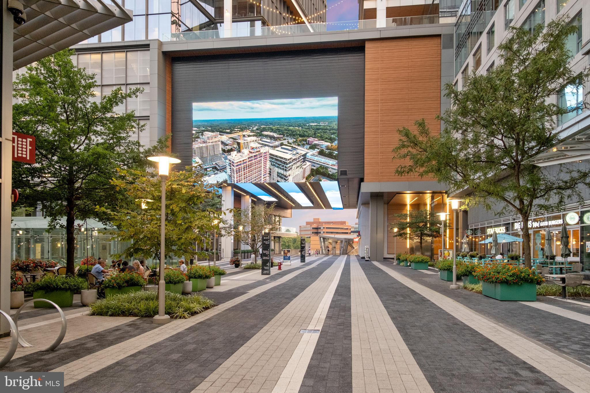 1802 Cranberry Lane Reston, VA 20191 - Photo 54 of 75 Enjoy dining and events at the Metro plaza :)