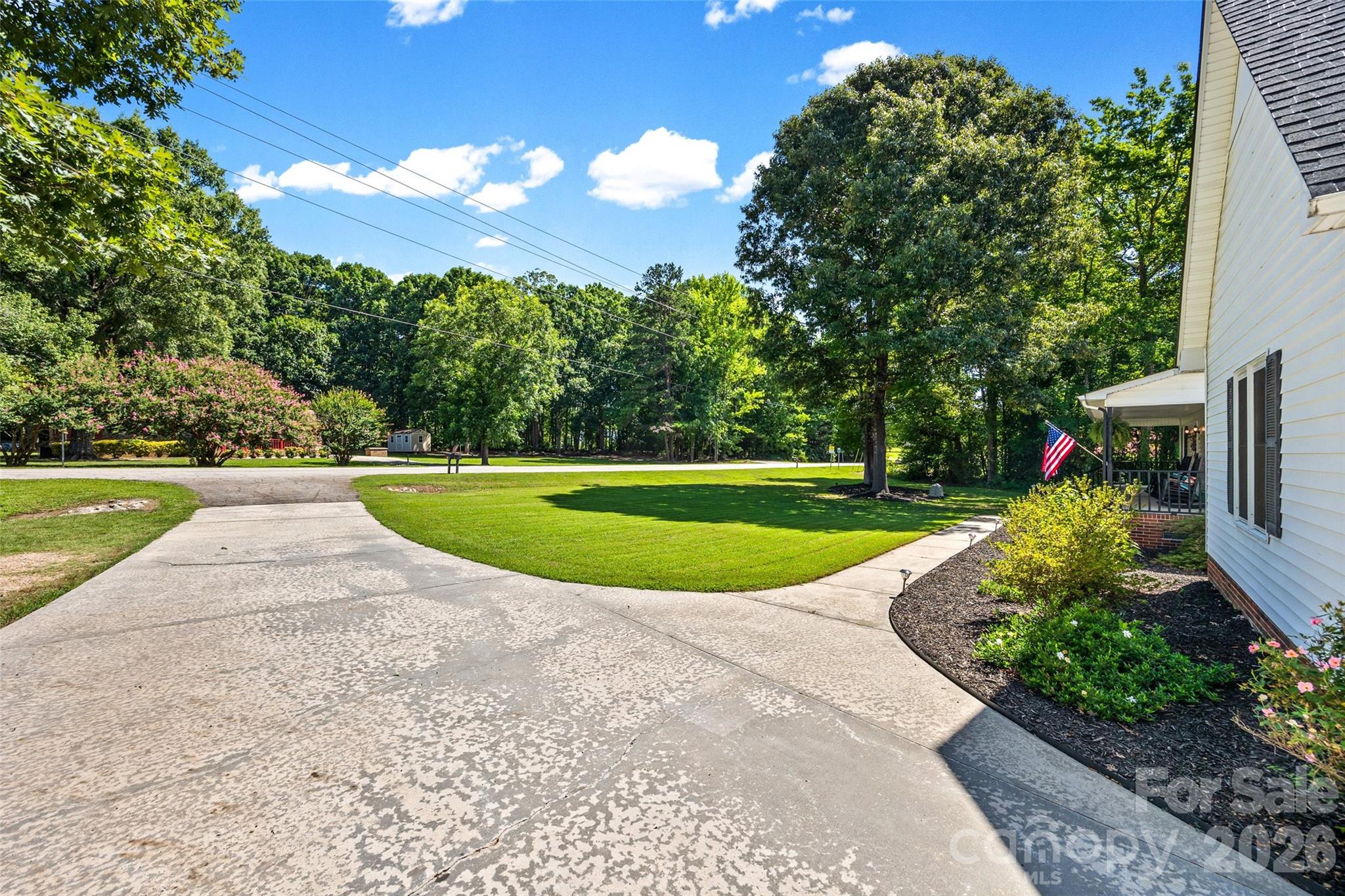 143 East Old Limestone Road York, SC 29745 - Photo 2 of 42