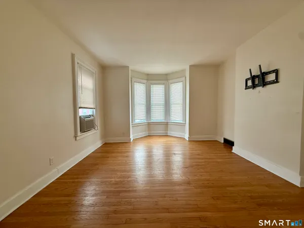 $1,995 | 74 High Street, Ansonia, CT 06401