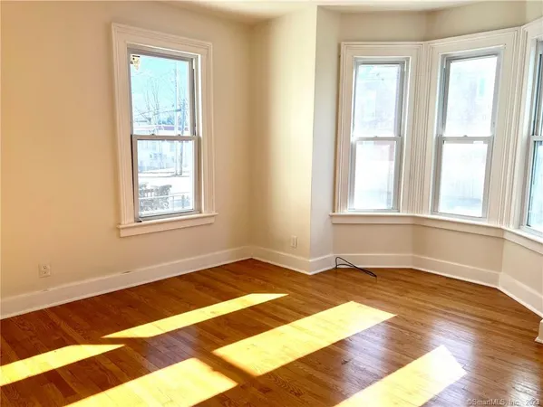 $1,995 | 74 High Street, Ansonia, CT 06401