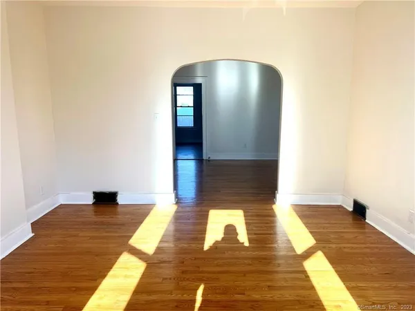 $1,995 | 74 High Street, Ansonia, CT 06401