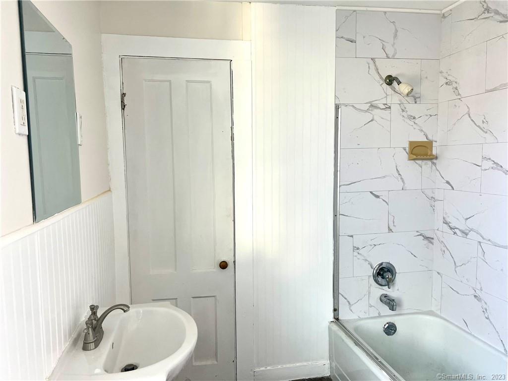 74 High Street Ansonia, CT 06401 - Photo 8 of 15