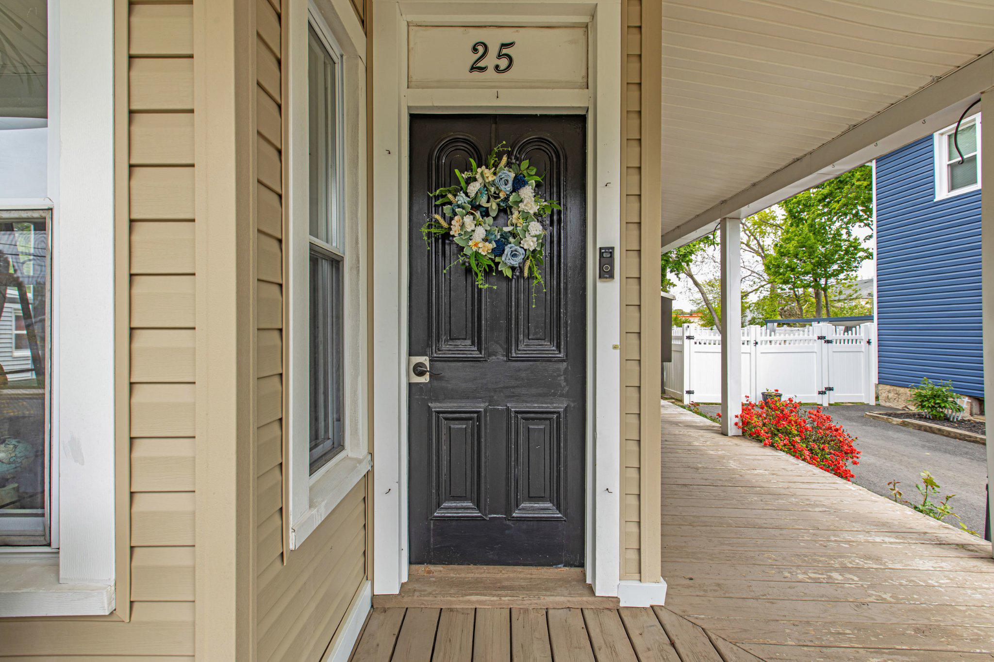 25 Maple Street Clayton, NJ 08312 - Photo 3 of 36 Side entrance with welcoming kitchen door.