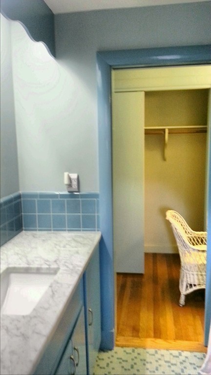 33 East Border Road Malden, MA 02148 - Photo 19 of 30 Gallery Image 19