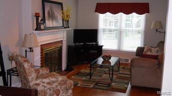 8613 Litzsinger Road St. Louis, MO 63144 - Photo 2 of 17 Gallery Image 2