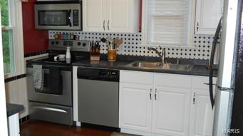 8613 Litzsinger Road St. Louis, MO 63144 - Photo 4 of 17 Gallery Image 4