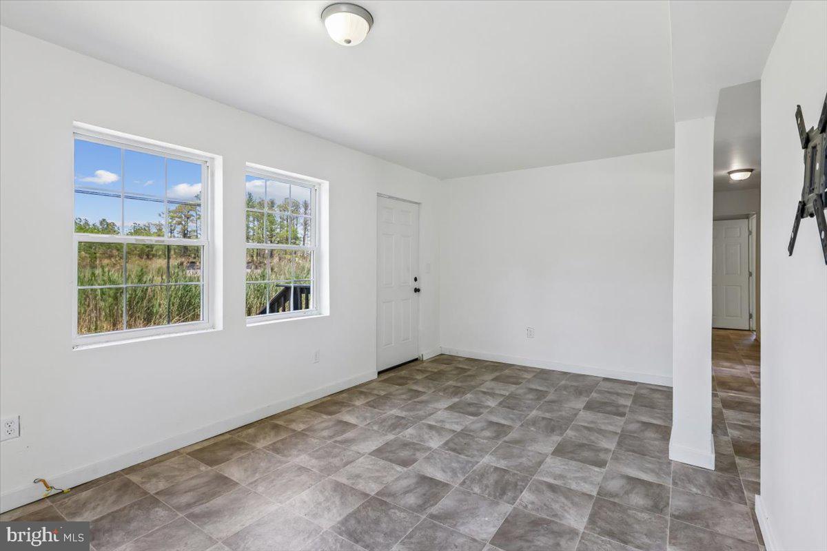 2899 Byrdtown Road Crisfield, MD 21817 - Photo 8 of 37